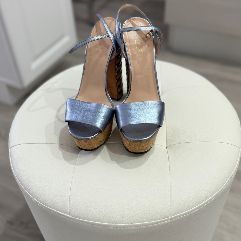 Gucci Leather High Heel Platform Sandals originals, in a good condition